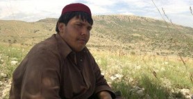 Povestea tânărului de 15 ani care a îmbrățișat un sinucigaș cu bombă pentru ca sute de colegi de școală să poată trăi